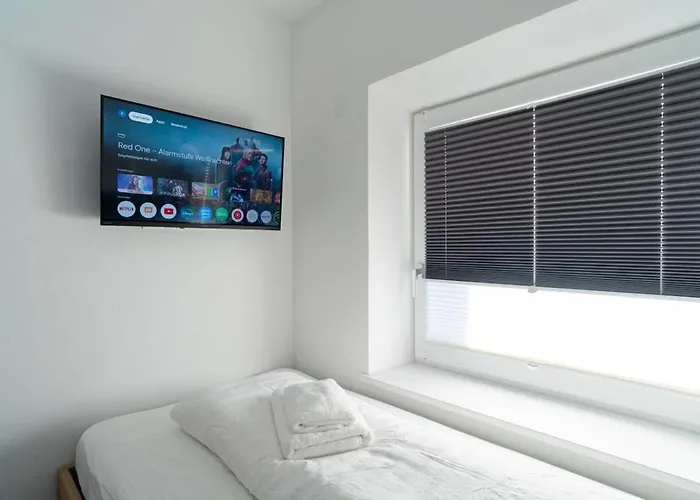 Appartement Tiny - *